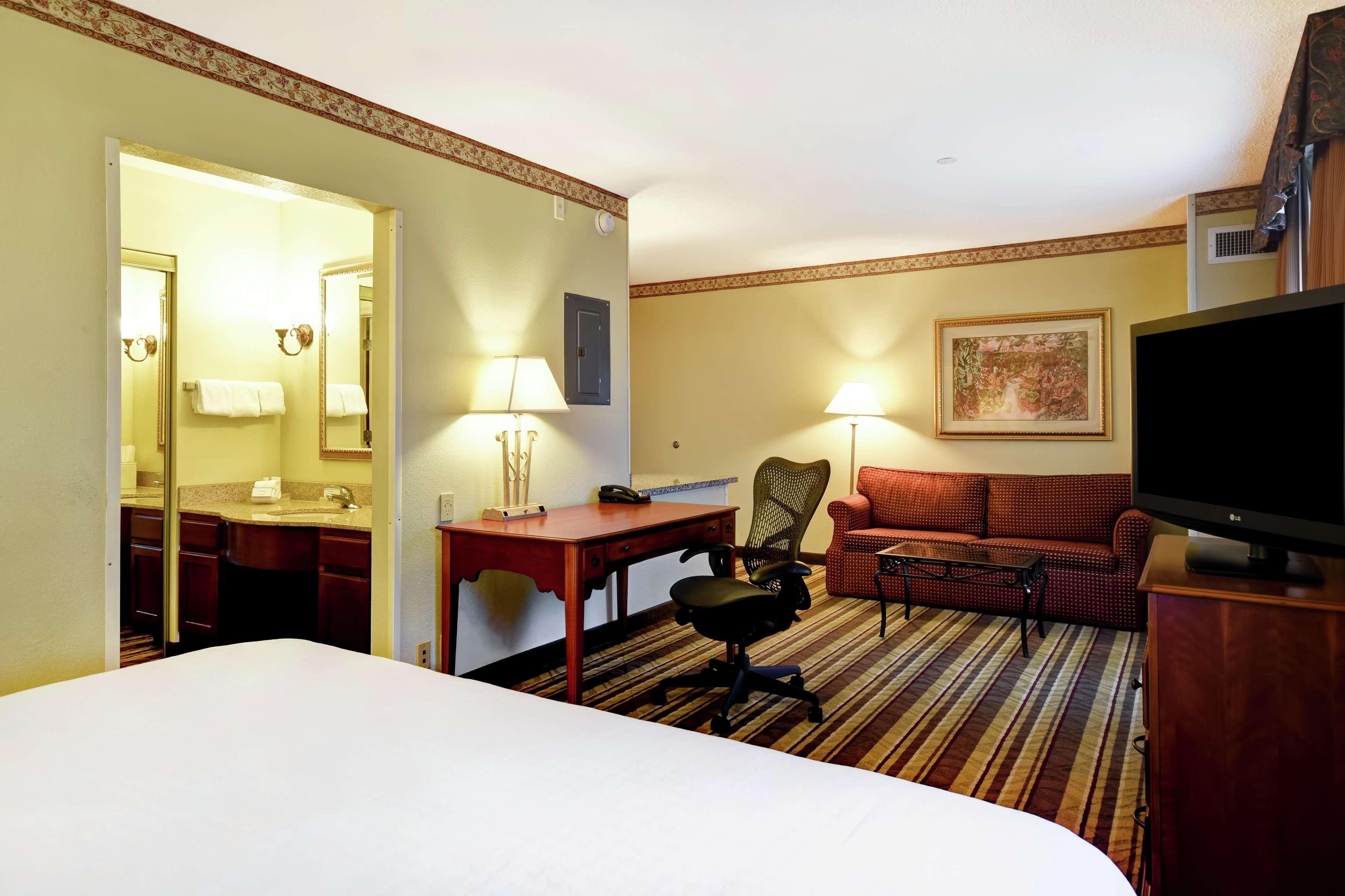 Homewood Suites By Hilton Chester Esterno foto