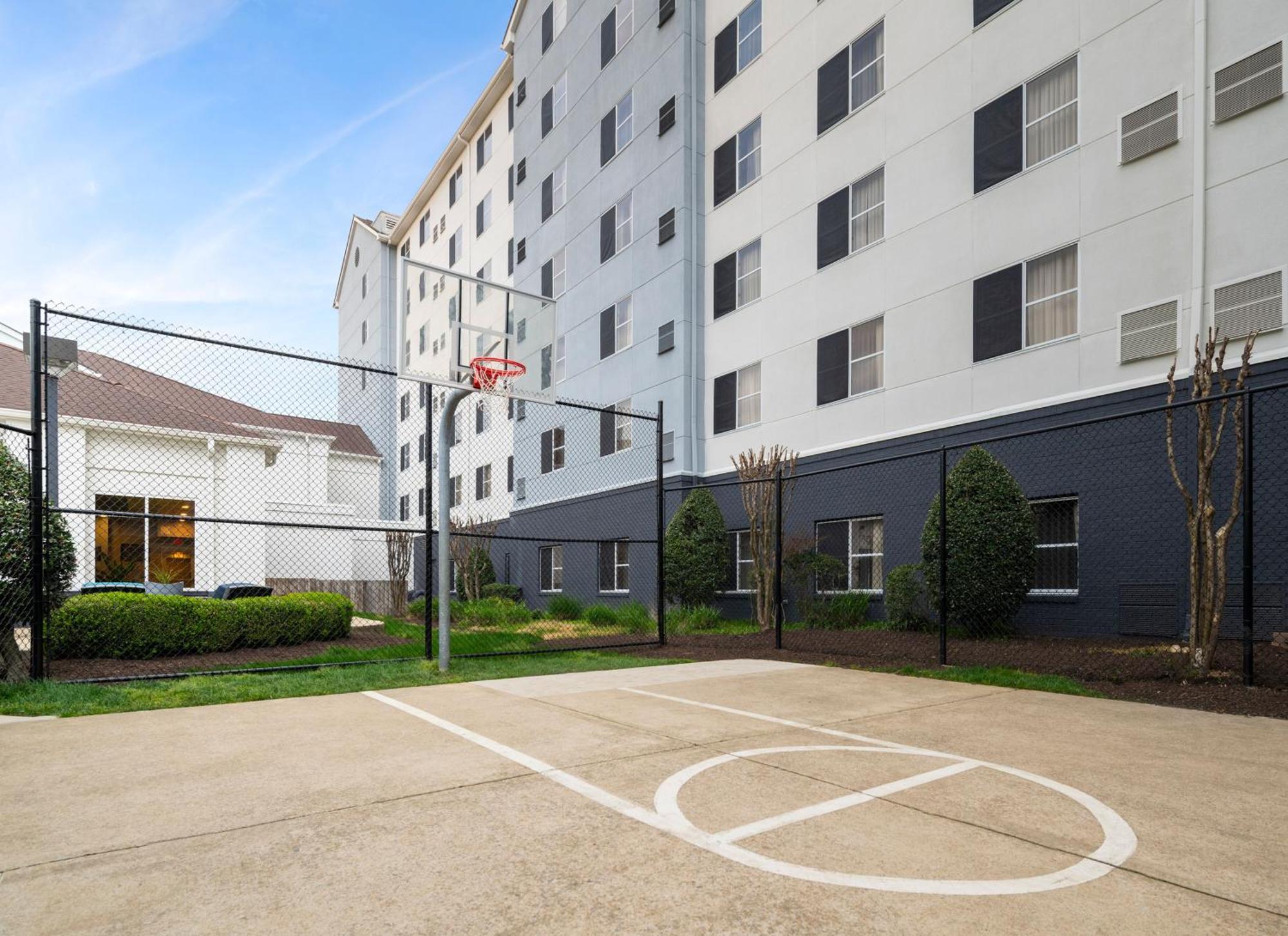 Homewood Suites By Hilton Chester Esterno foto