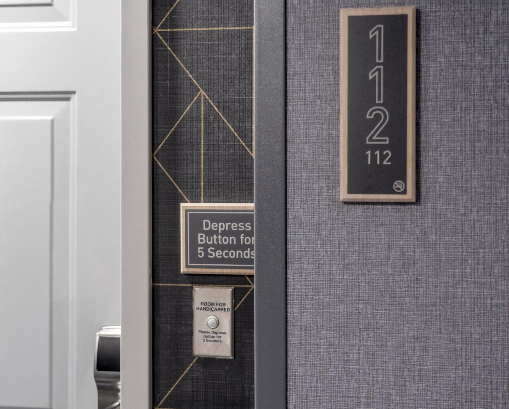 Homewood Suites By Hilton Chester Esterno foto
