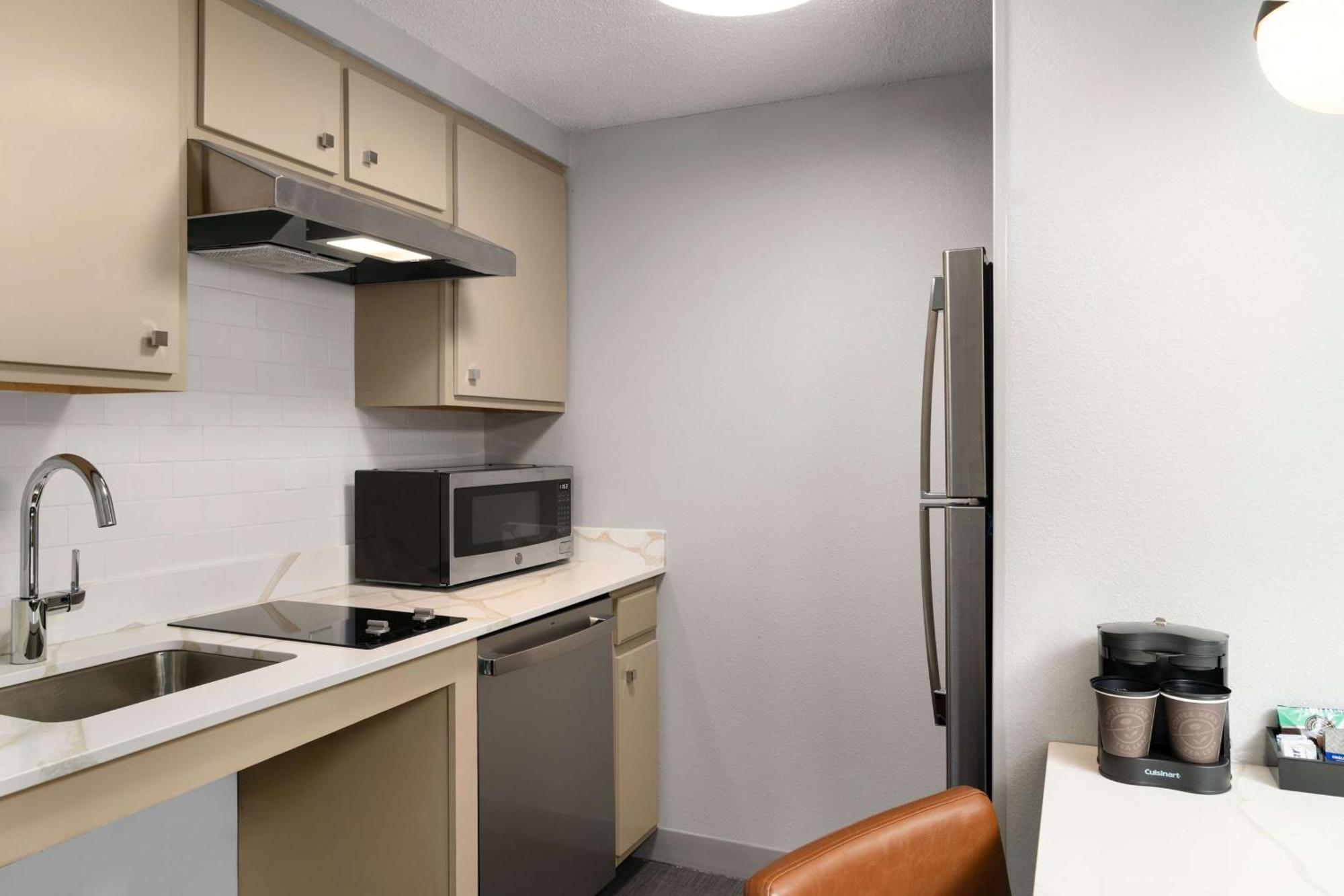 Homewood Suites By Hilton Chester Esterno foto