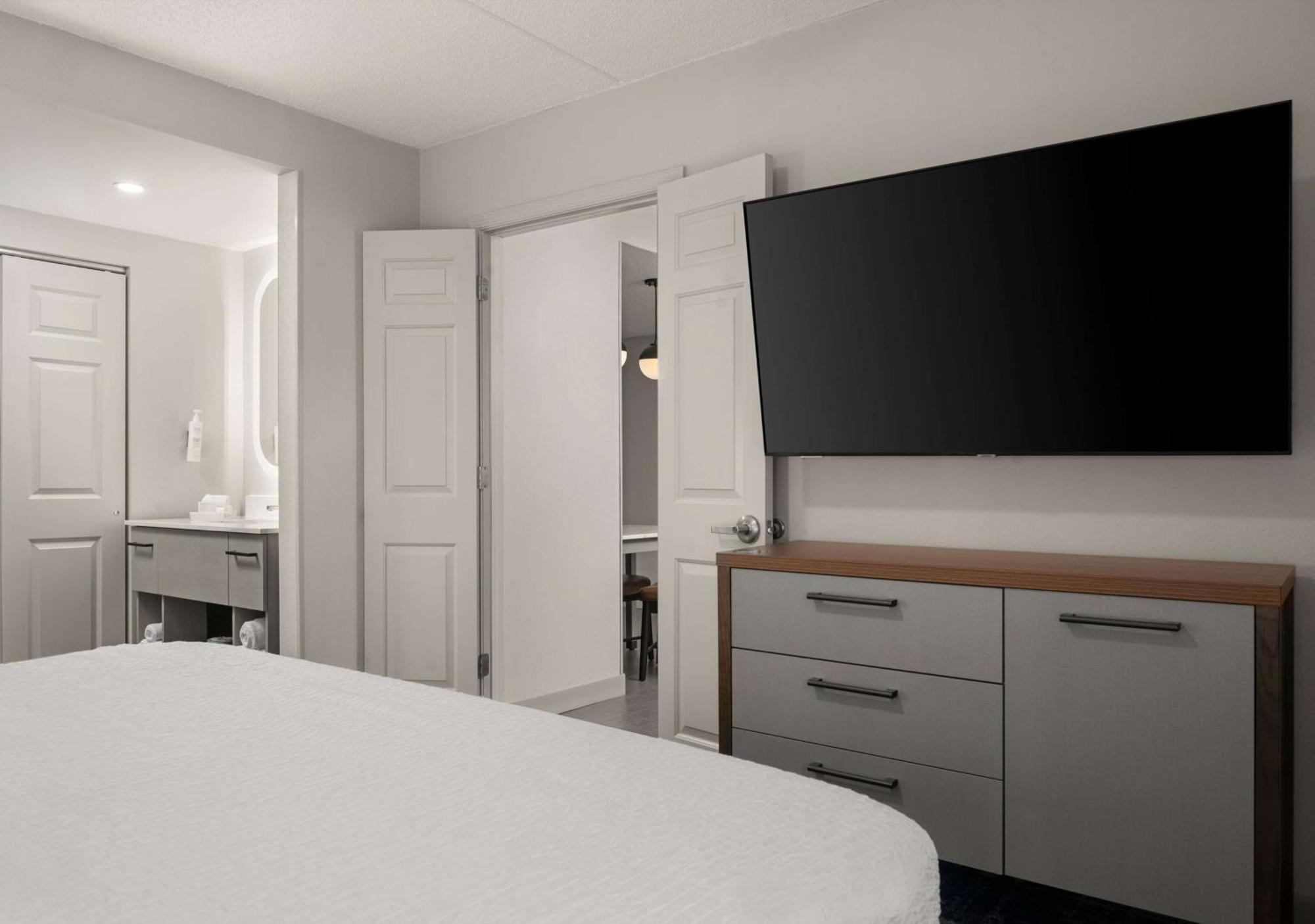 Homewood Suites By Hilton Chester Esterno foto